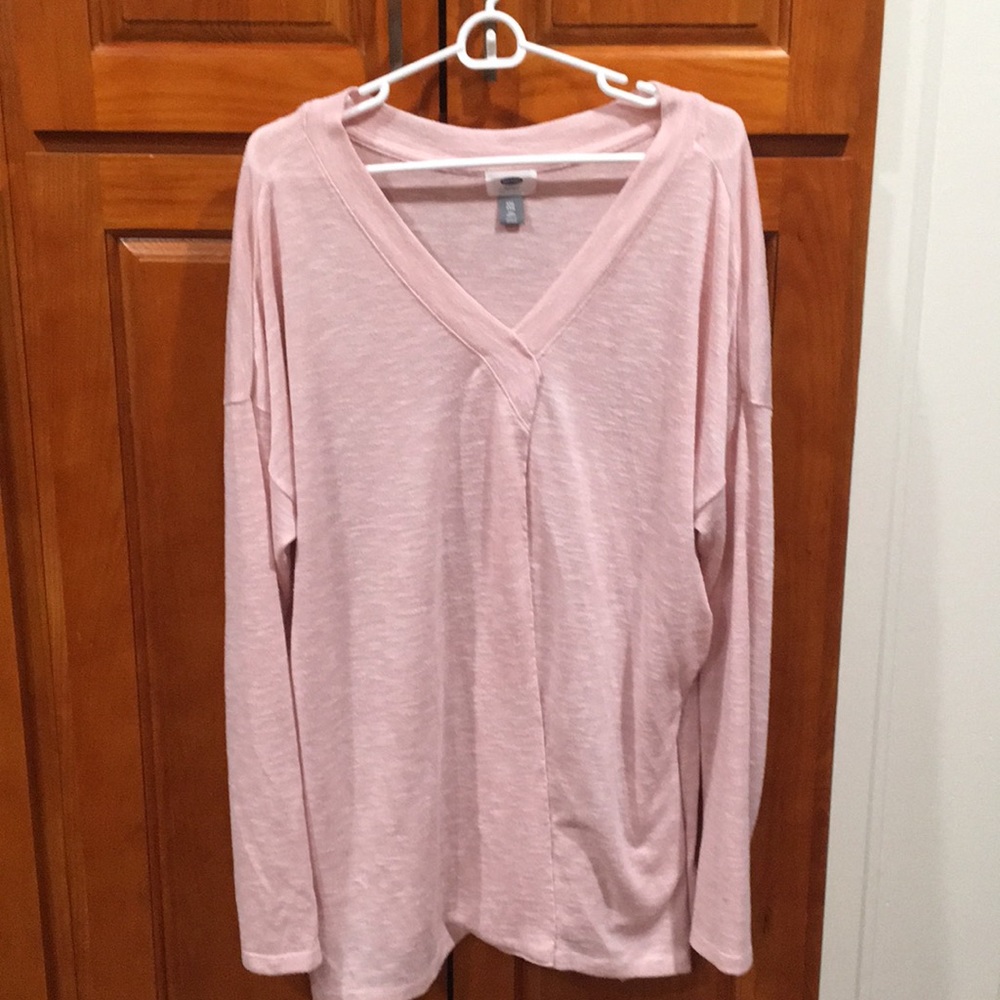 Light weight sweater